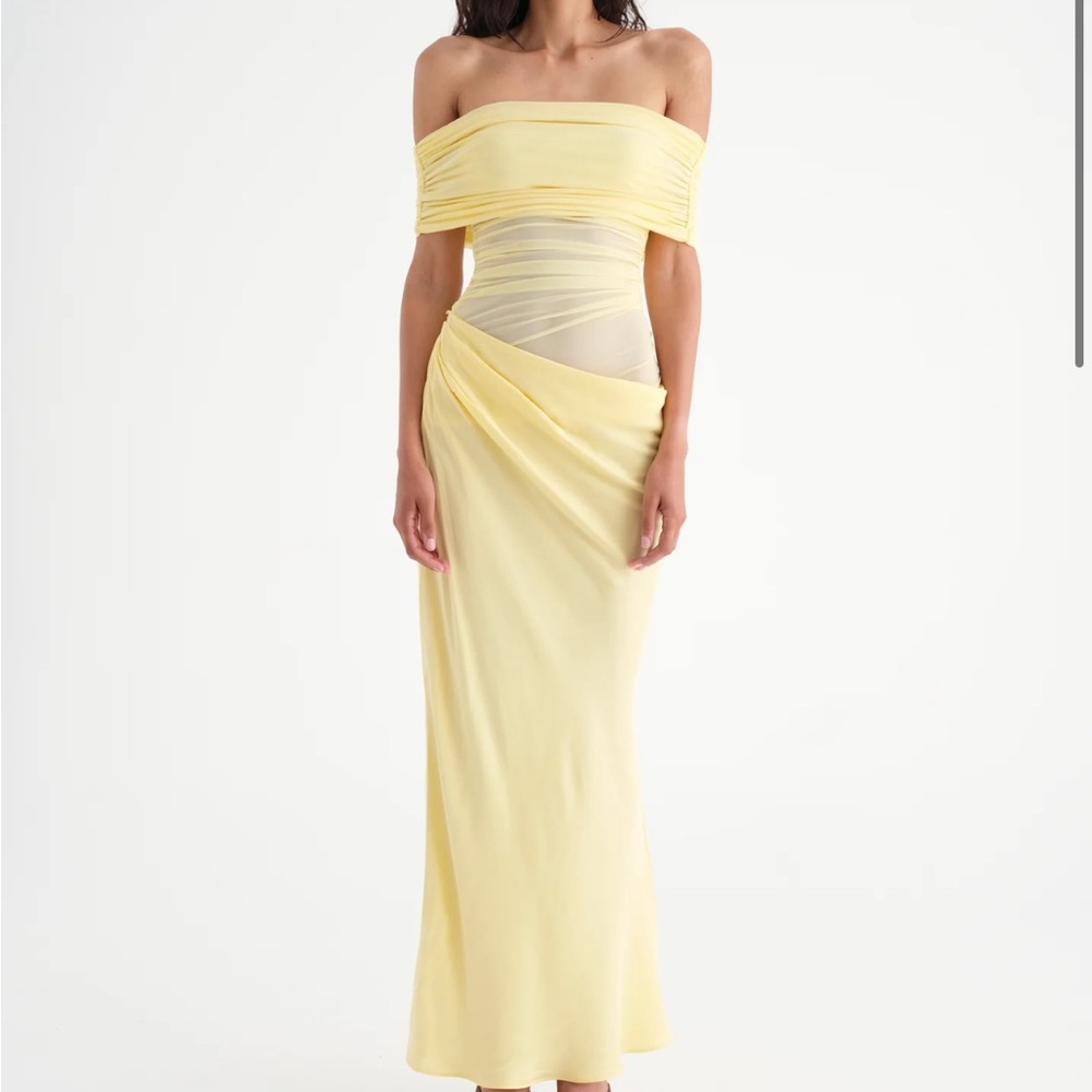 Nico Off Shoulder Maxi Dress